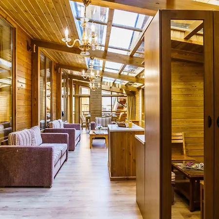 مجمع بيرين غولف آند كانتري كلوب هوليداي أبارتمتنت بانسكو