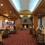 Pirin Golf & Country Club Complex Apart-hotel 4*