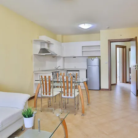 Aparthotel Pirin Golf & Country Club Complex 4*