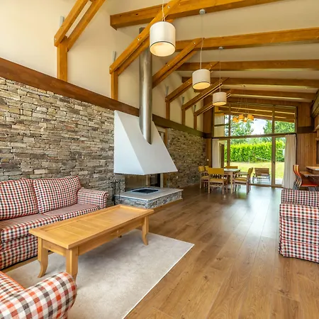 アパートホテル Pirin Golf & Country Club Complex 4*