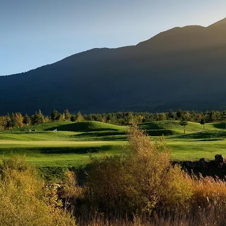 アパートホテル Pirin Golf & Country Club Complex 4*