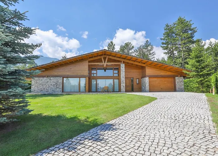 апартаментен комплекс пирин голф&кънтри клуб